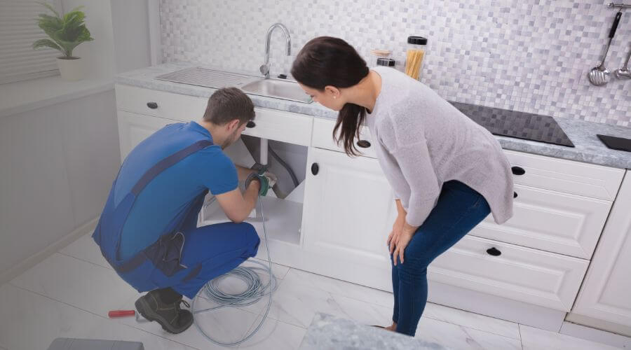 Local tankless water heater installation in Hines, IL